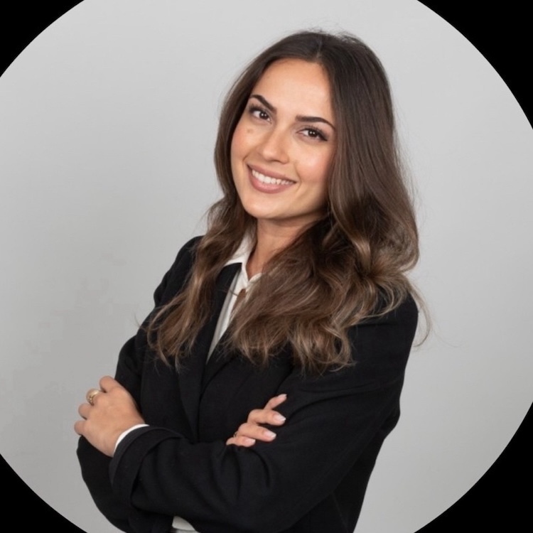 Lucia Fahrni - Coach